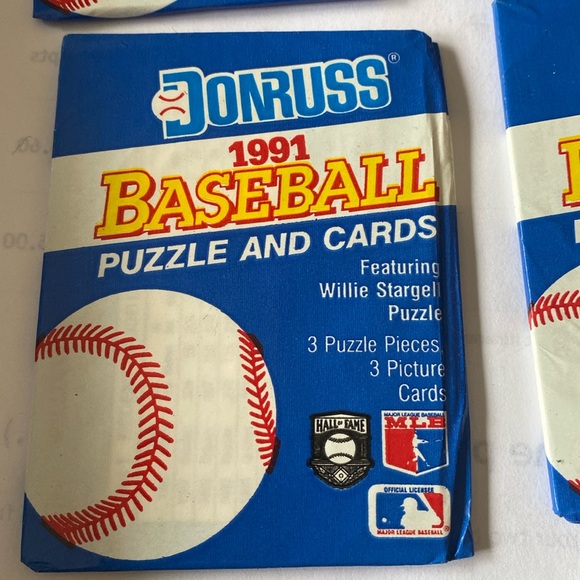 1991 Donruss Puzzle Pieces & 3 Picture Cards, Unopened 4 Waxed Packs $15 - Picture 1 of 4